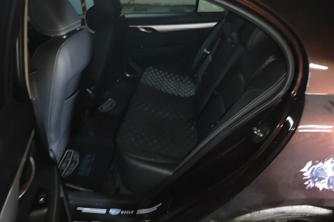 GEELY Emgrand 2018 #19 GEELY Emgrand 2018 car image #19