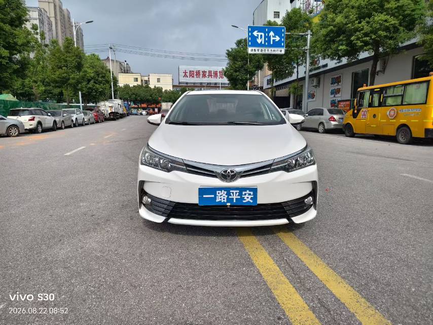 Toyota Corolla 2017 #3 Toyota Corolla 2017 car image #3