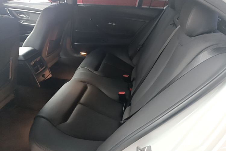 BMW 3 Series 2017 #17 BMW 3 Series 2017 image de voiture #17