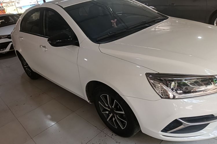 GEELY Emgrand 2020 #4 GEELY Emgrand 2020 car image #4