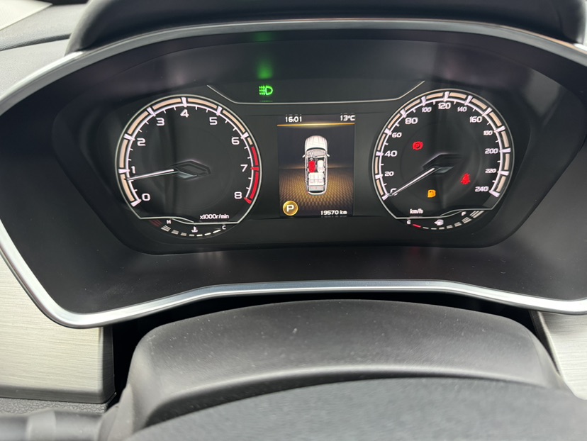 GEELY Coolray 2022 #16 GEELY Coolray 2022 صورة سيارة #16