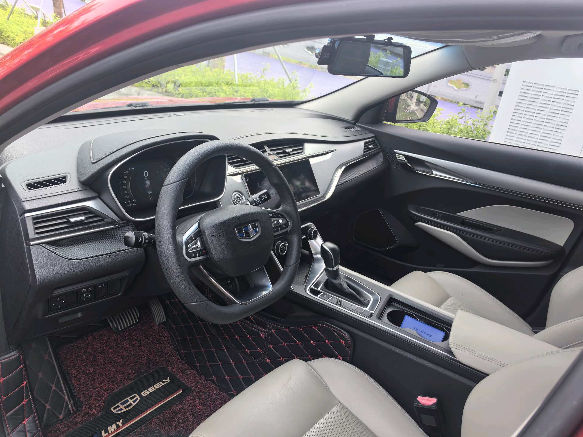 GEELY Binray 2019 imagem de carro #4