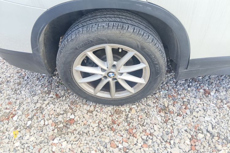 BMW X1 2017 #4 BMW X1 2017 car image #4