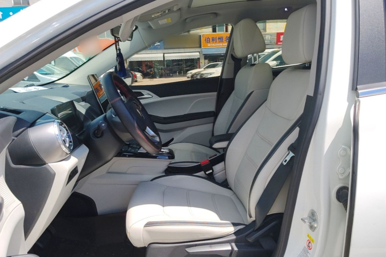 BYD Yuan Pro 2022 #15 BYD Yuan Pro 2022 car image #15