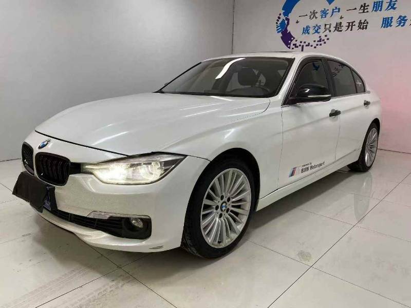 BMW 3 Series 2018 #3 BMW 3 Series 2018 car image #3
