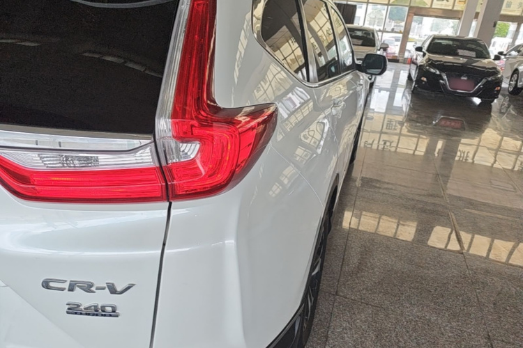 Honda CR-V 2019 #8 Honda CR-V 2019 car image #8