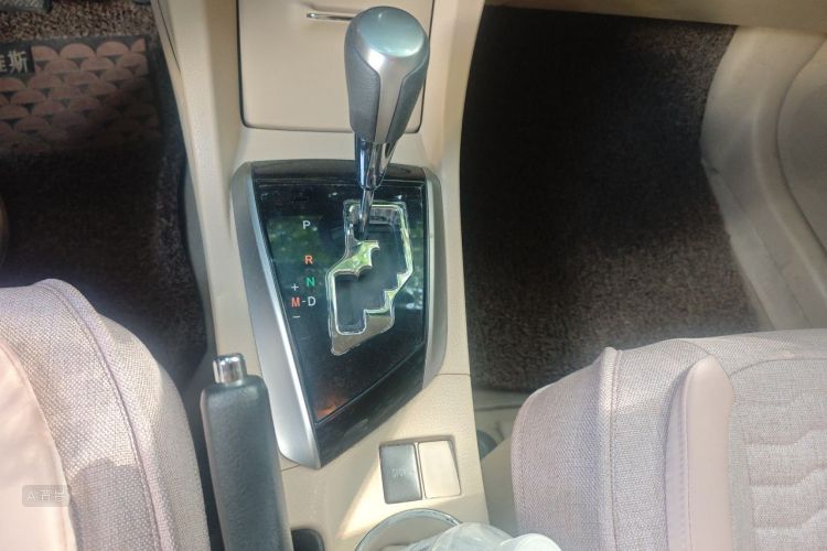2016 #16 2016 image de voiture #16