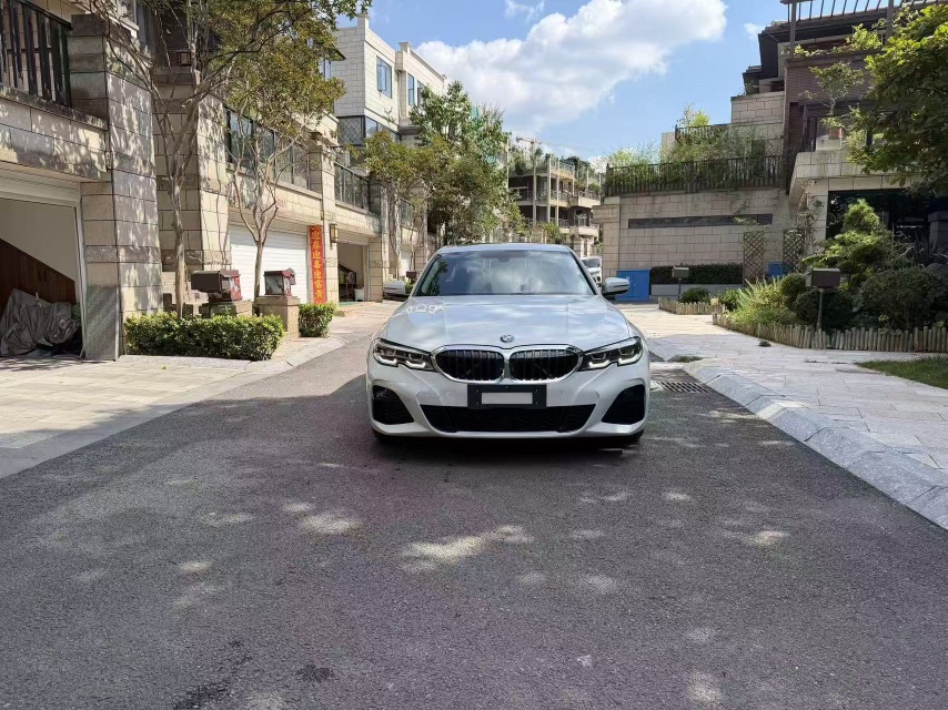 BMW 3 Series 2020 #2 BMW 3 Series 2020 car image #2