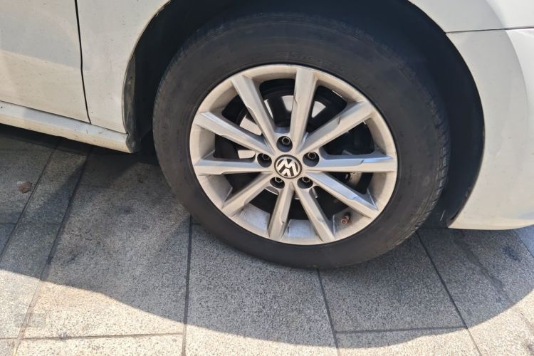 Volkswagen Polo 2017 #9 Volkswagen Polo 2017 car image #9