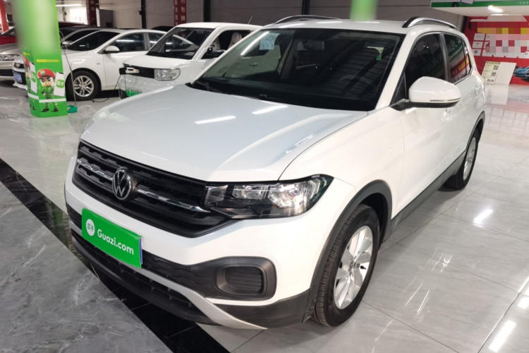 Volkswagen Tacqua 2020 car image #2