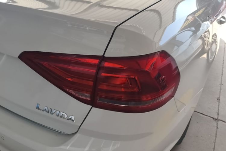 Volkswagen Lavida 2018 #8 Volkswagen Lavida 2018 car image #8