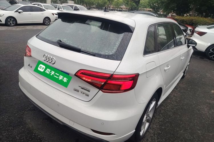 Audi A3 2019 car image #7