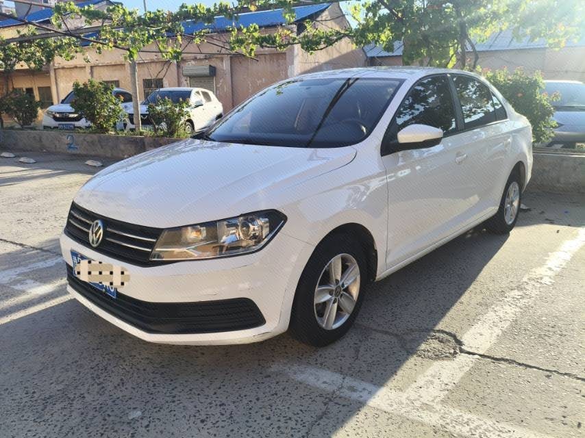 Volkswagen Santana 2017 car image 