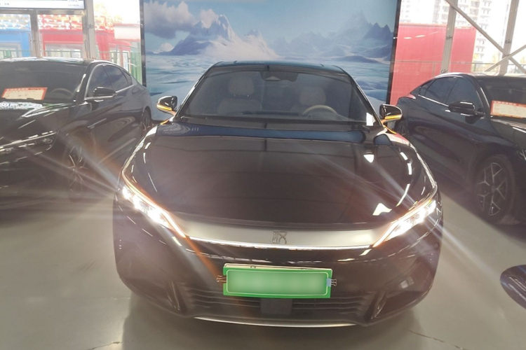 BYD Han 2024 #3 BYD Han 2024 car image #3