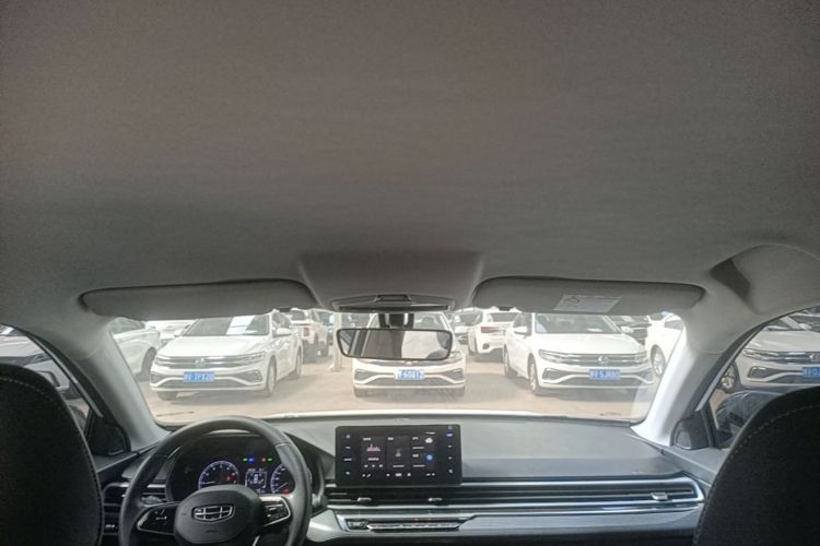 GEELY Emgrand 2023 immagine di auto #18
