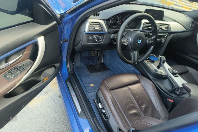 BMW 3 Series 2019 #18 BMW 3 Series 2019 car image #18