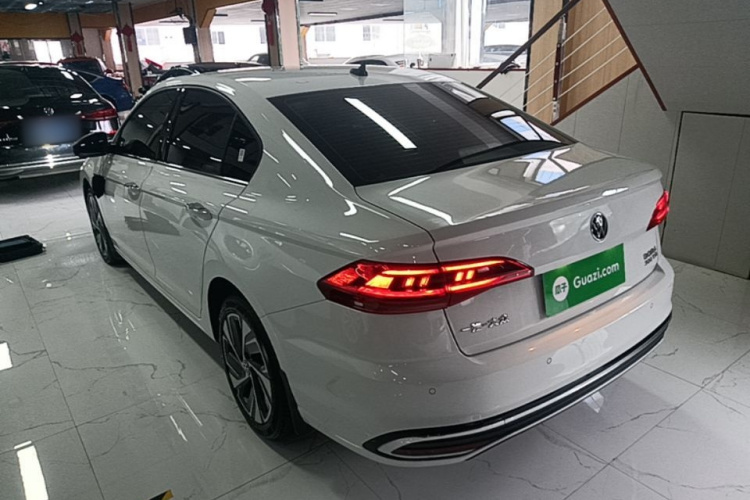 Volkswagen Bora 2024 #5 Volkswagen Bora 2024 изображение автомобиля #5