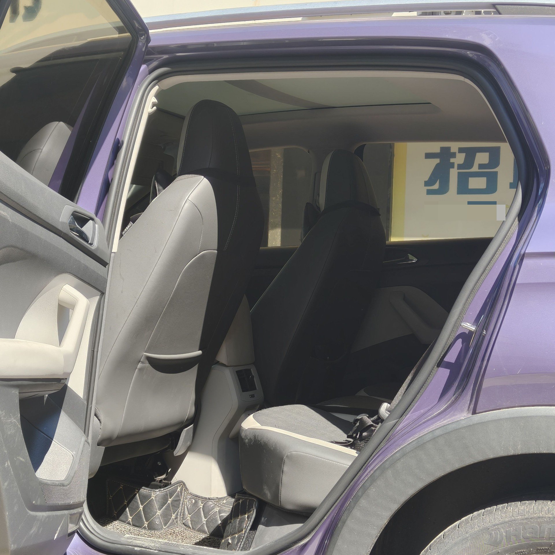 Volkswagen T-Cross 2019 car image #5