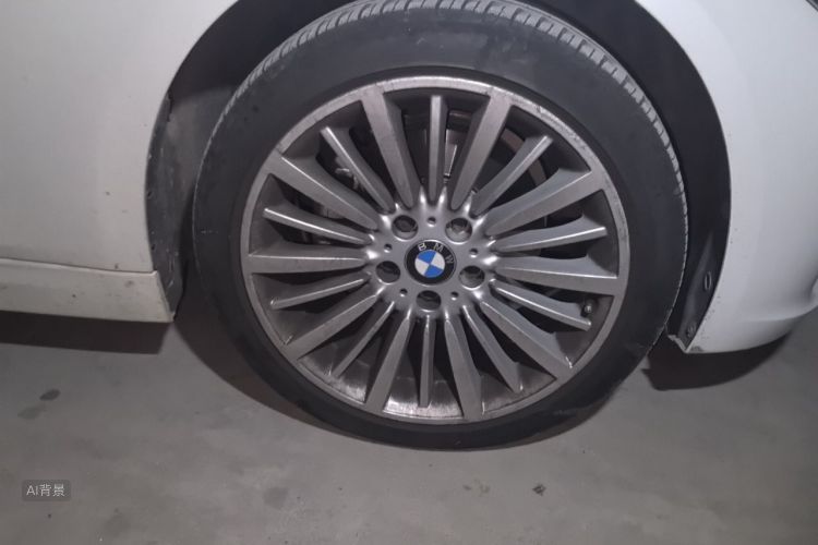 BMW 3 Series 2018 #9 BMW 3 Series 2018 car image #9