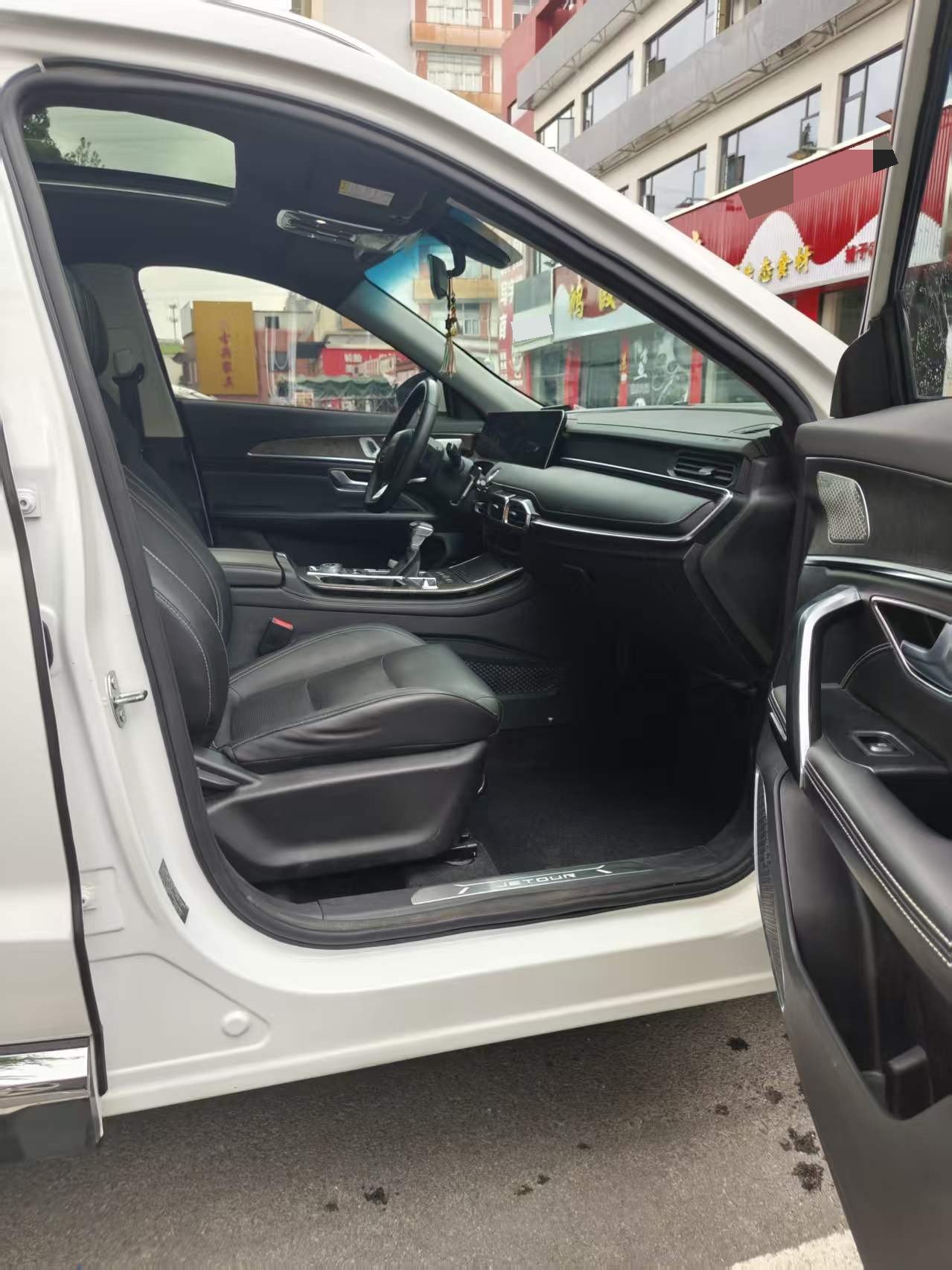 Jetour X70 PLUS 2021 car image #4