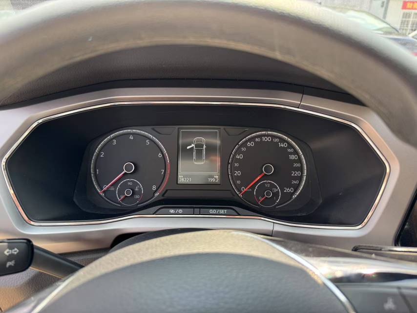 Volkswagen T-Cross 2021 car image #6