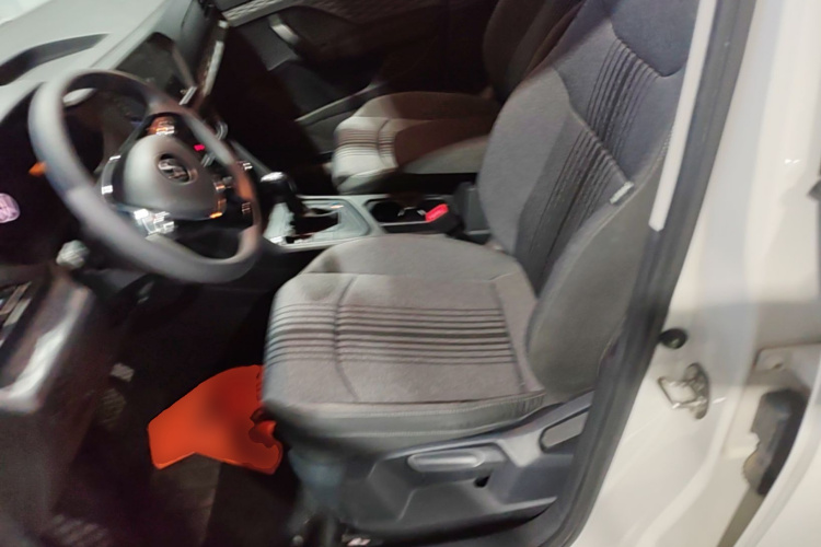 Volkswagen Tharu 2022 car image #15