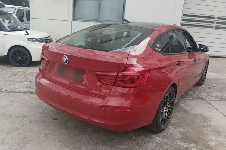 BMW 3 Series GT 2018 #7 BMW 3 Series GT 2018 car image #7