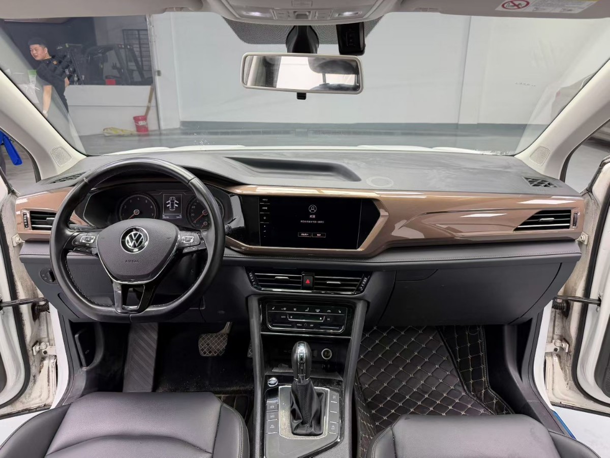 Volkswagen Tharu 2021 #6 Volkswagen Tharu 2021 car image #6
