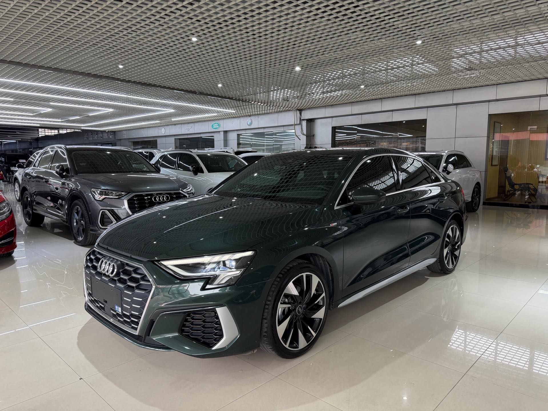2022 2022 car image