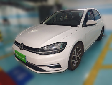 Volkswagen Golf 2020 car image 
