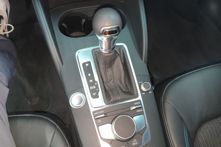 Audi A3 2019 #19 Audi A3 2019 car image #19