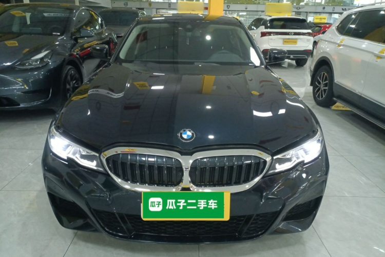 BMW 3 Series 2020 #3 BMW 3 Series 2020 car image #3