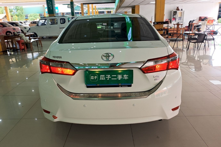 Toyota Corolla 2019 immagine di auto #6