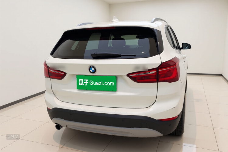 BMW X1 2018 #6 BMW X1 2018 car image #6