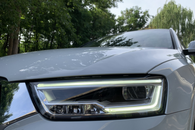 Audi Q3 2019 #8 Audi Q3 2019 car image #8