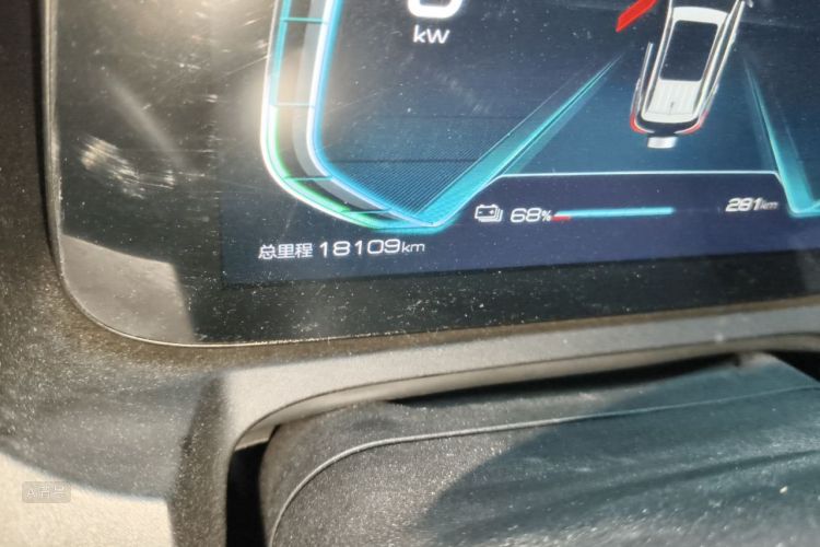BYD Yuan New Energy 2020 #14 BYD Yuan New Energy 2020 car image #14