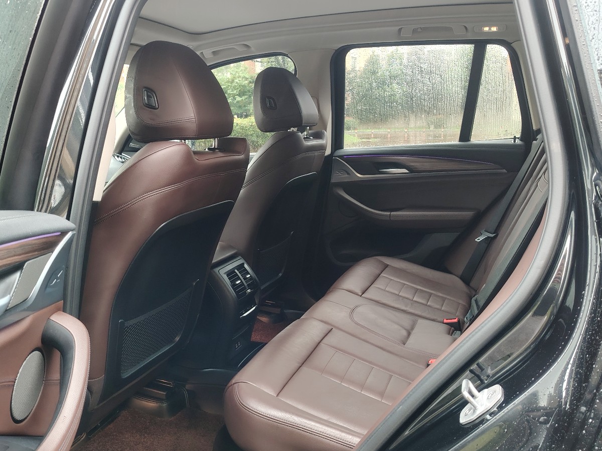 BMW X3 2021 صورة سيارة #6