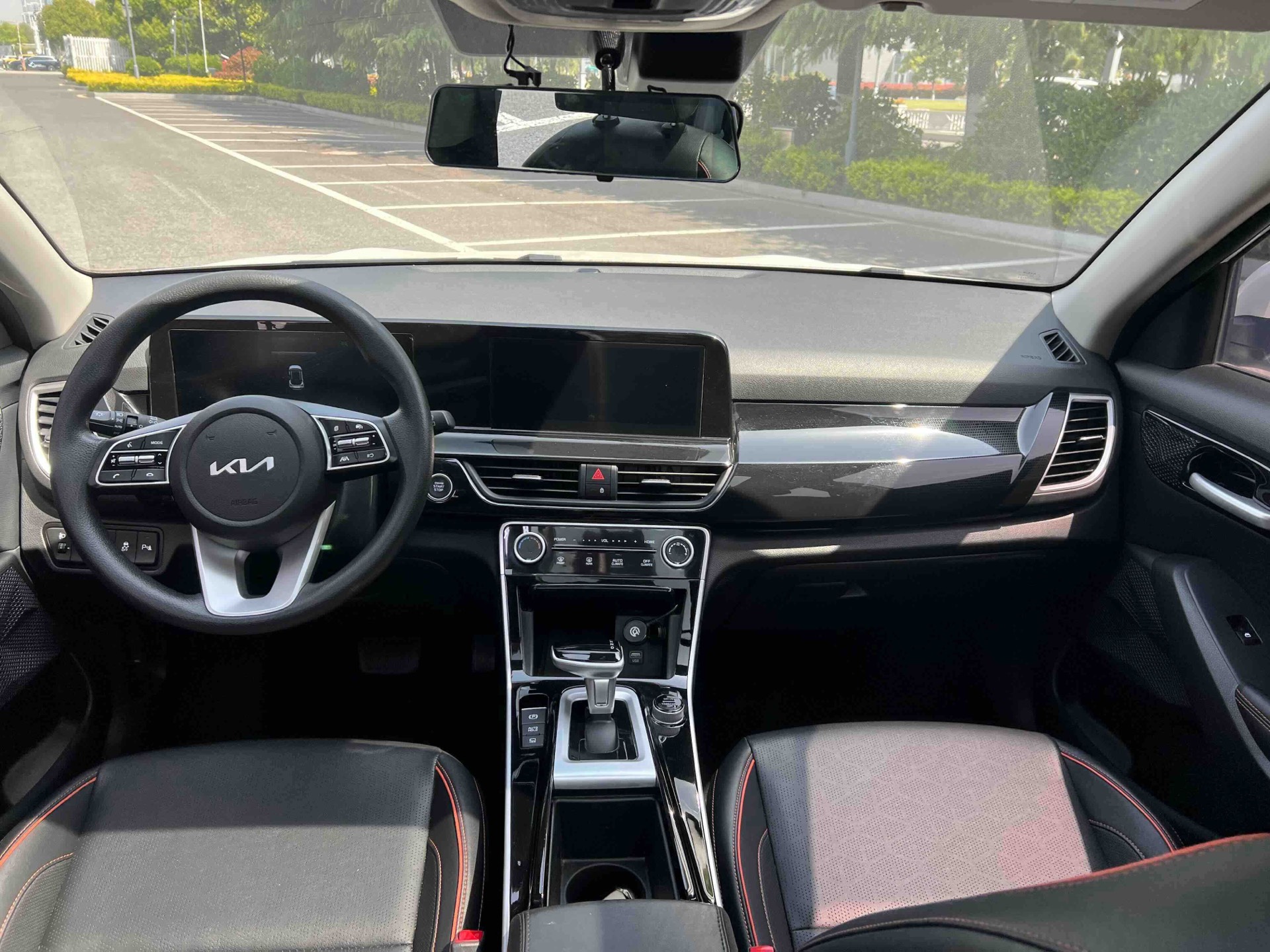 Kia Seltos 2023 #11 Kia Seltos 2023 car image #11