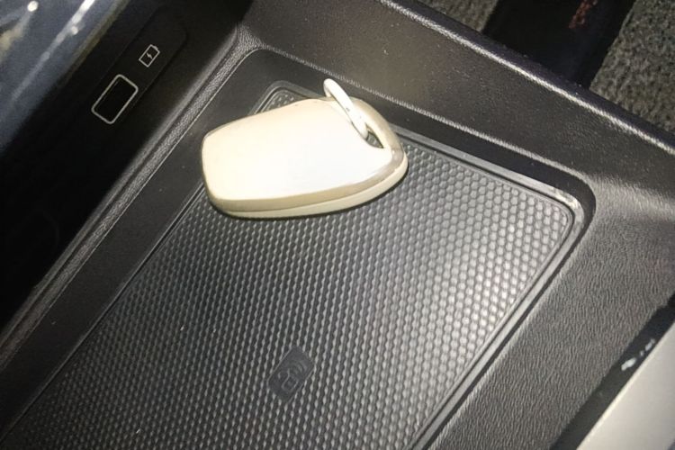 MG 5 2023 #9 MG 5 2023 imagen de coche #9