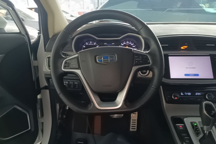 GEELY Emgrand GS 2019 car image #11