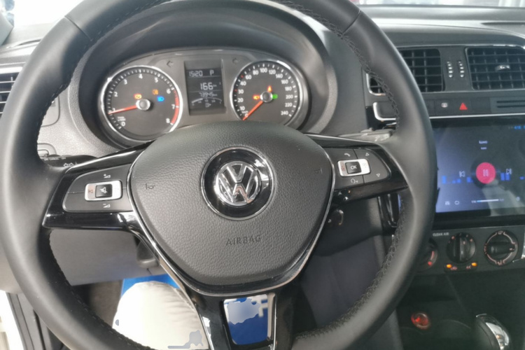 Volkswagen Polo 2018 #11 Volkswagen Polo 2018 car image #11