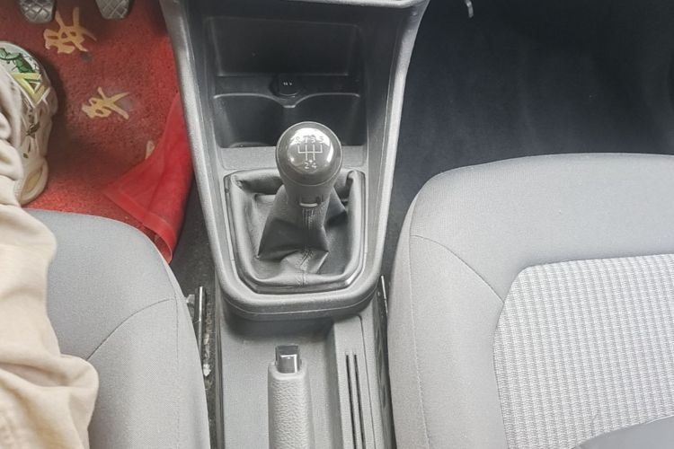 Volkswagen Santana 2018 #14 Volkswagen Santana 2018 car image #14