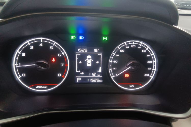 GEELY Coolray 2024 #12 GEELY Coolray 2024 car image #12