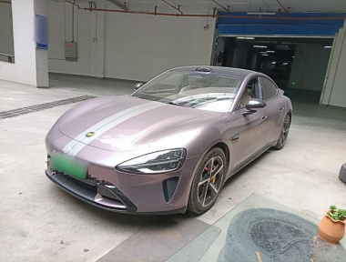 MI SU7 2025 car image 