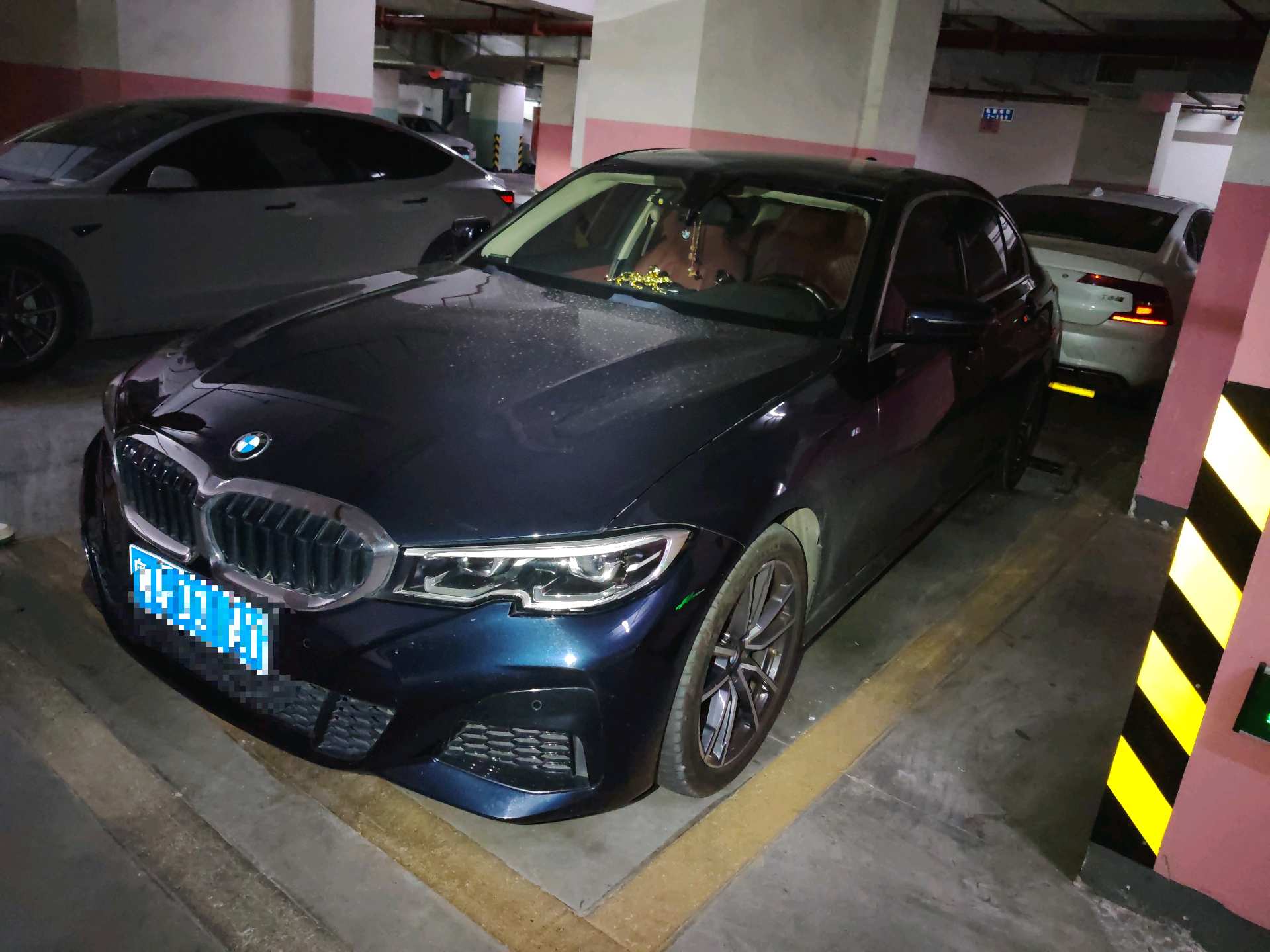 BMW 3 Series 2022 car image 