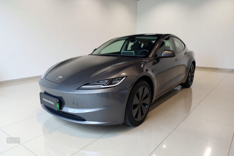 Tesla Model 3 2025 #2 Tesla Model 3 2025 immagine di auto #2