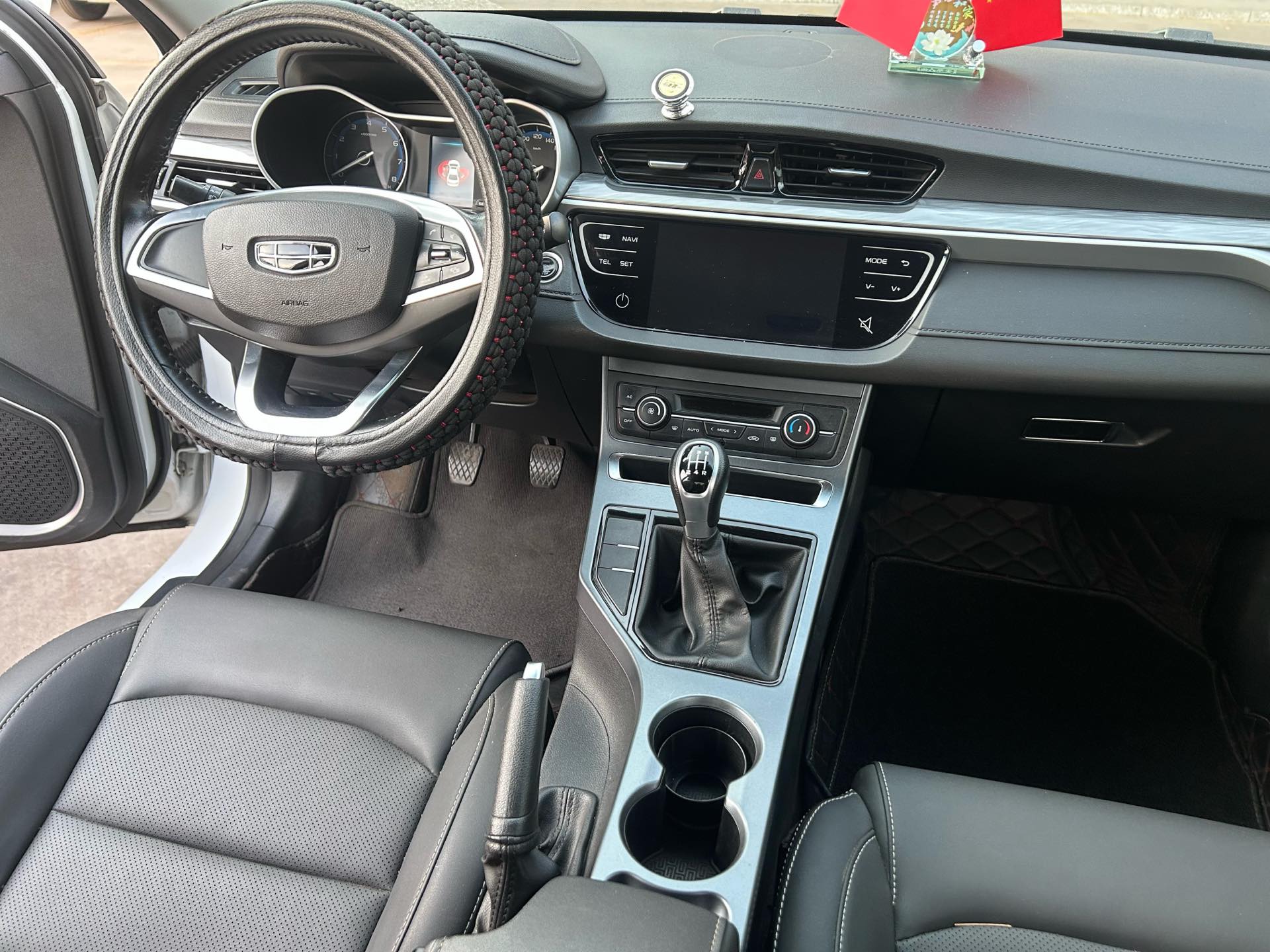 GEELY Emgrand 2020 car image #6