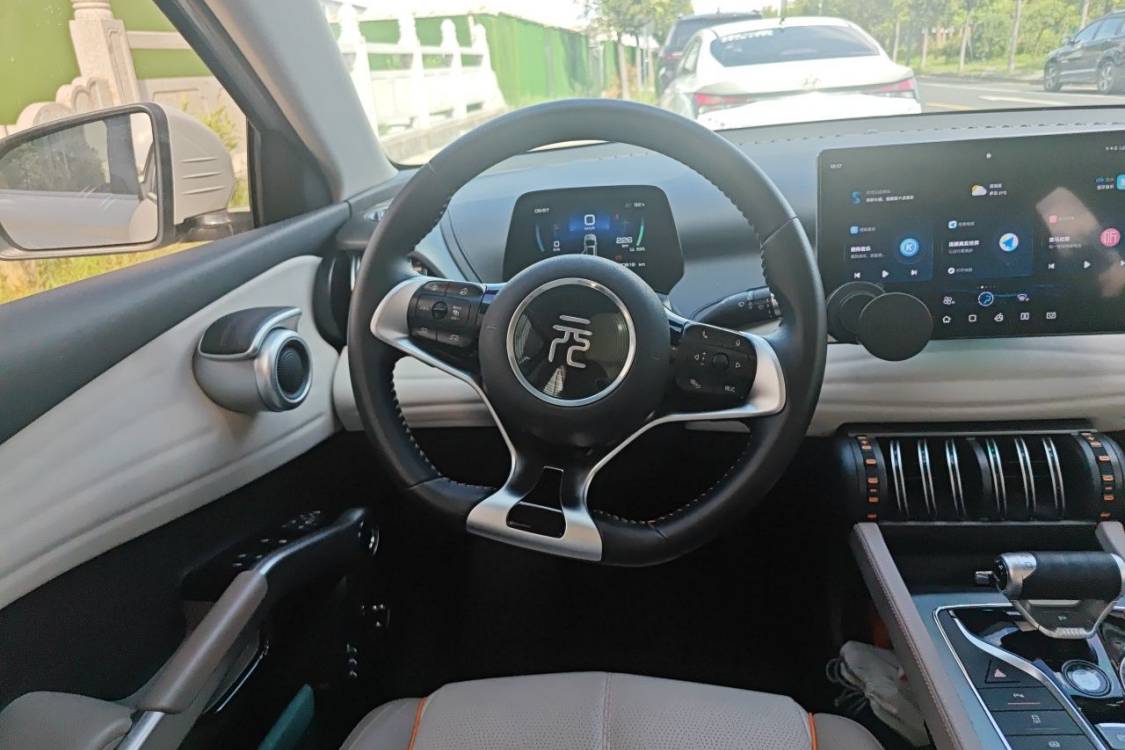 BYD Yuan Plus 2024 #22 BYD Yuan Plus 2024 car image #22