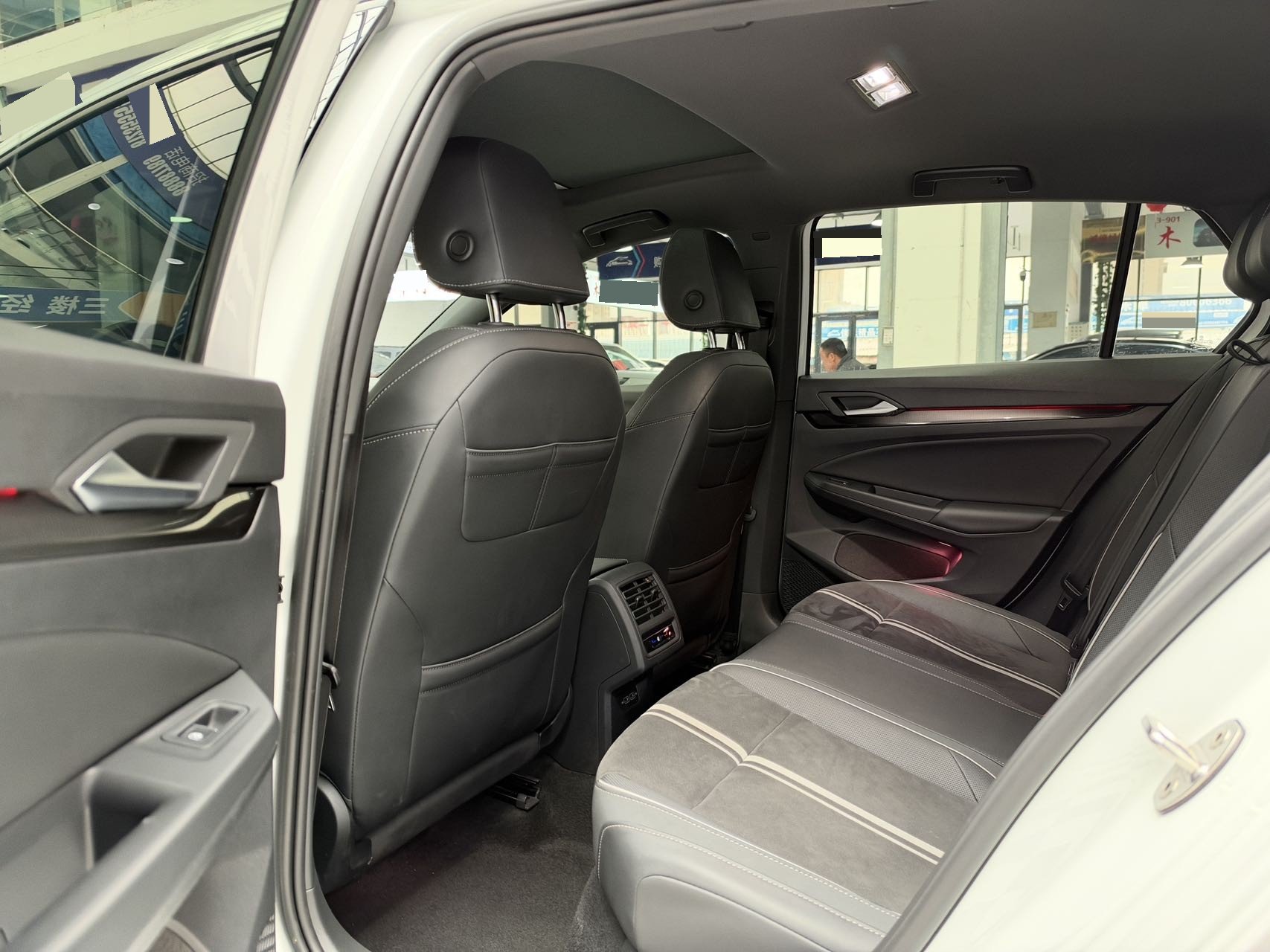 2022 imagen de coche #11