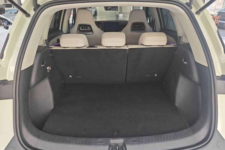 BYD YuanUP 2025 #19 BYD YuanUP 2025 car image #19